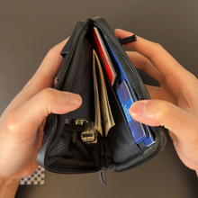 Load image into Gallery viewer, Wayfarer Wallet